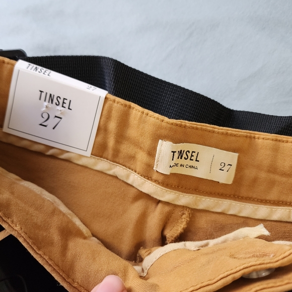 BNWT TINSEL Cargo Shorts - Picture 4 of 6